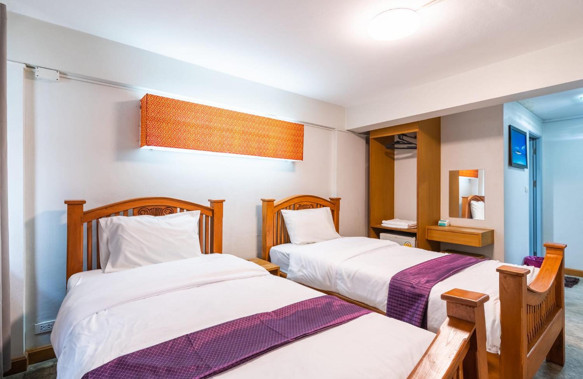 Go Inn Khaosan Road Бангкок Экстерьер фото